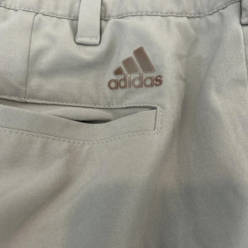 Adidas Golf‎ Pants Men's 34x30 Beige Stretch Logo Lightweight Moisture Wicking